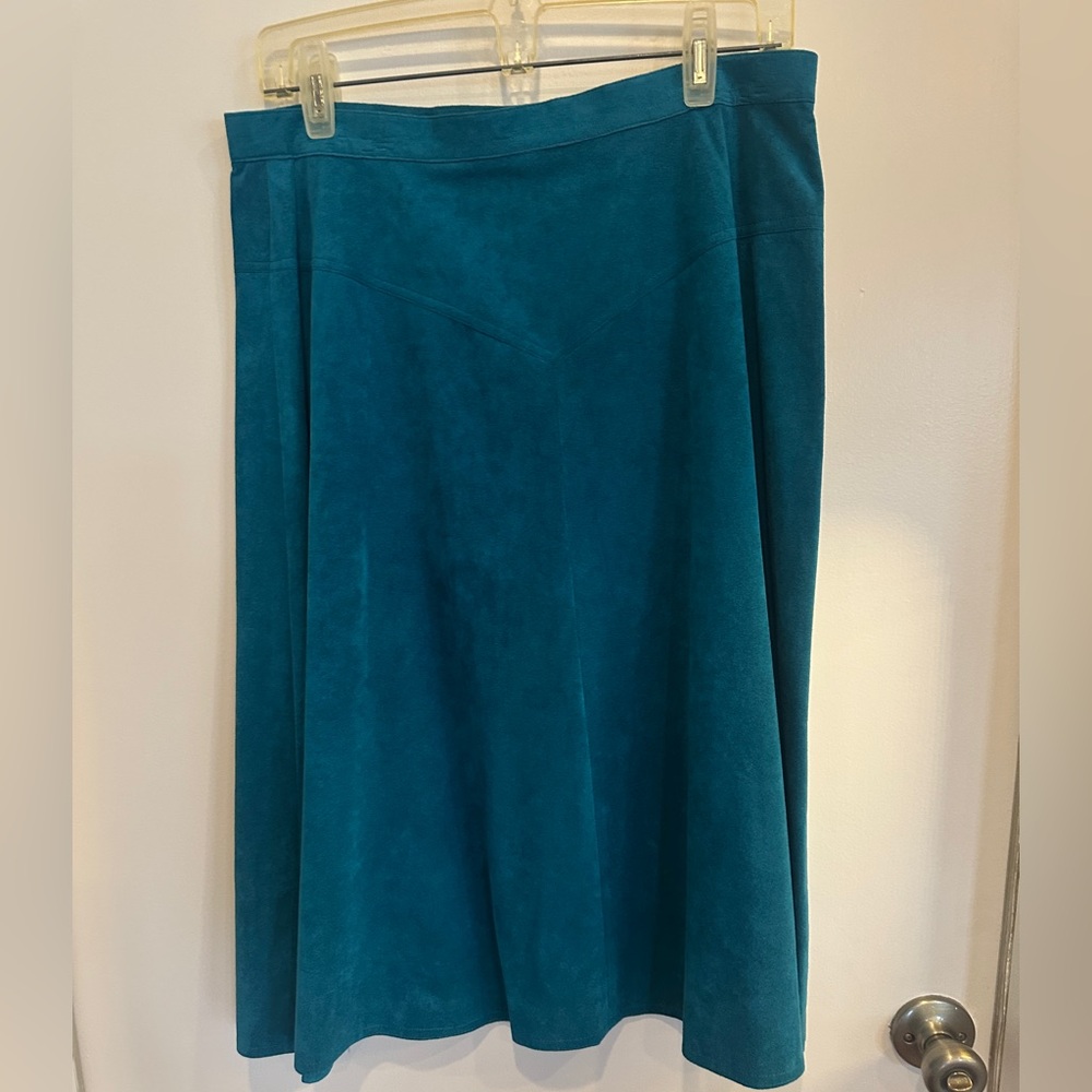 Elegant Teal Suede Women's Midi Skirt